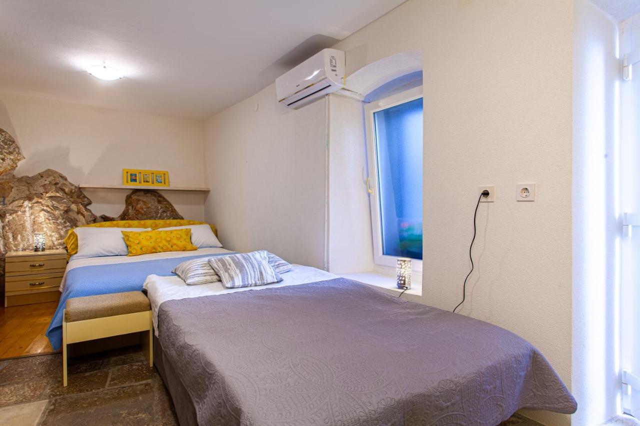 Room M Cres Exteriér fotografie